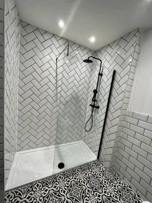 Stunning 1 Bed Apt In West End Glasgow Ngoại thất bức ảnh